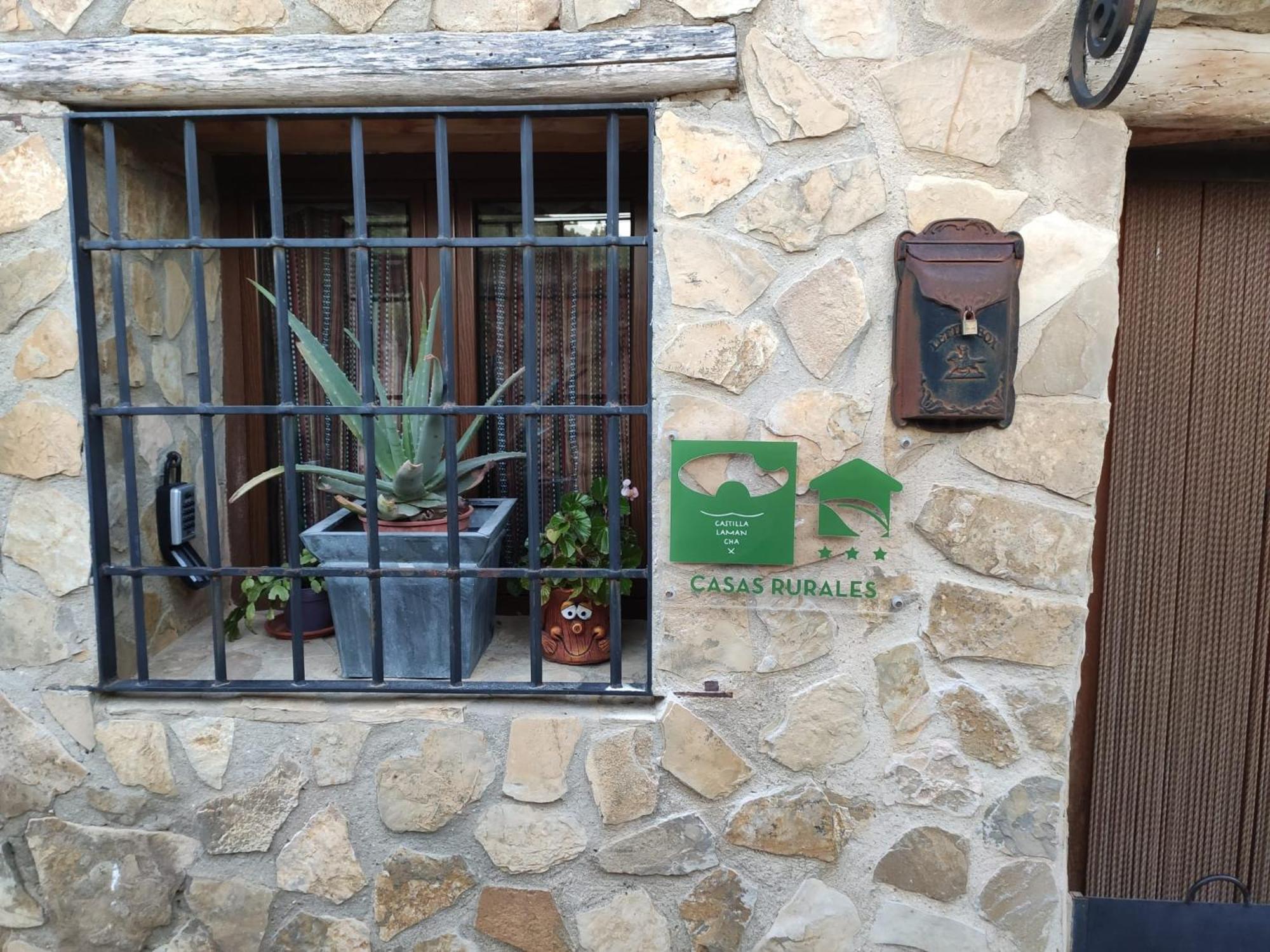 Casa Cueva Araceli Villa Alcala del Jucar Bagian luar foto